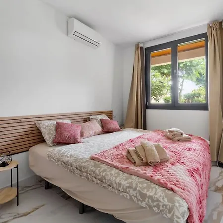 Apartment Casa Rosa At Parrot At Carihuela *